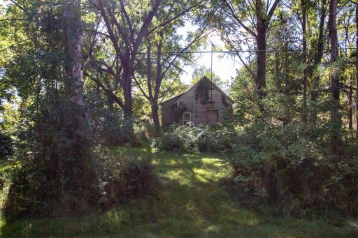 617 Central Drive E, Braham, MN 55006