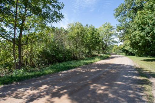 617 Central Drive E, Braham, MN 55006