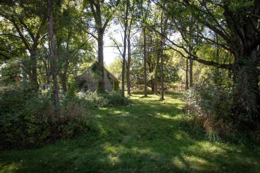 617 Central Drive E, Braham, MN 55006
