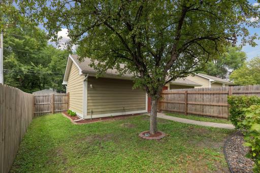 611 Whitall Street, Saint Paul, MN 55130