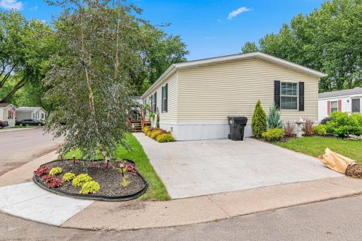 18164 Hwy 65 NE, 141, East Bethel, MN 55011
