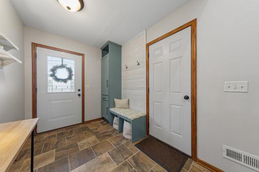 104 Kingsmill Court, Mankato, MN 56001