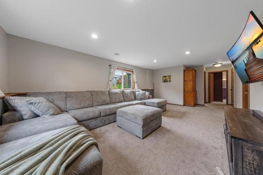 104 Kingsmill Court, Mankato, MN 56001