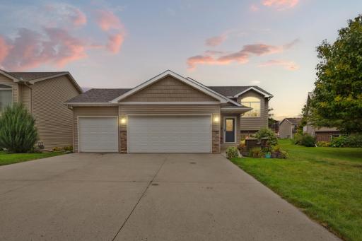 104 Kingsmill Court, Mankato, MN 56001