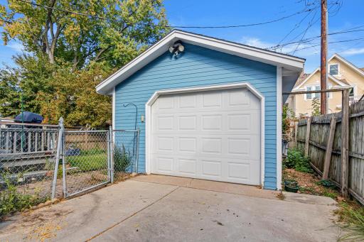 1603 Laurel Avenue, Saint Paul, MN 55104