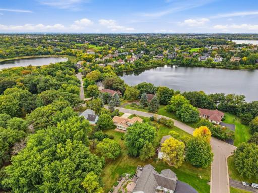 073_2080_kelzer_pond_dr_aerials_1_564.jpg