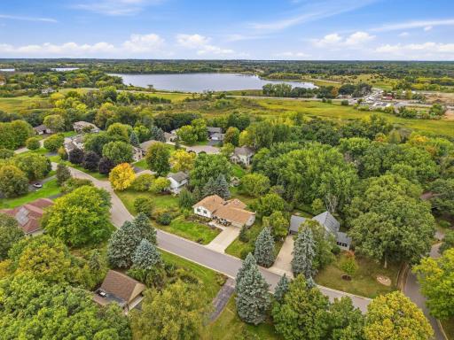 005_2080_kelzer_pond_dr_aerials_3_868.jpg