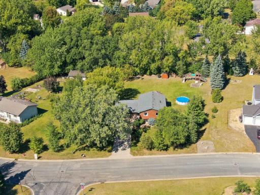41-web-or-mls-13601_Dan_Patch_Ln_Savage_MN_55378_003.jpg