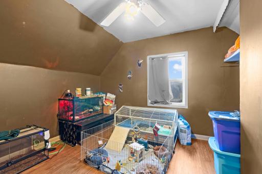 305 103rd Avenue W, Duluth, MN 55808