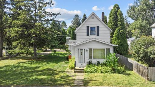 305 103rd Avenue W, Duluth, MN 55808