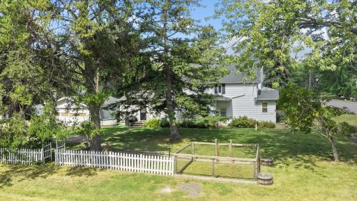 305 103rd Avenue W, Duluth, MN 55808