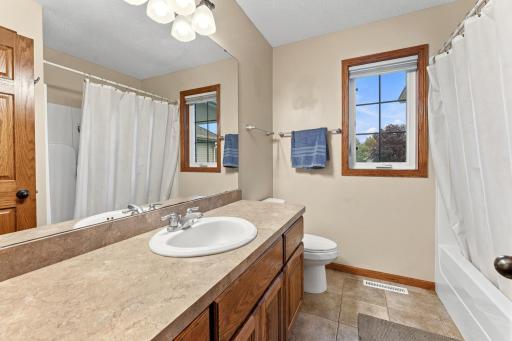 22048 Elston Avenue, Forest Lake, MN 55025