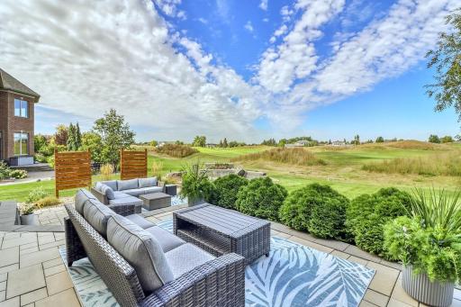 4345 Beach Lane S, Fargo, ND 58104