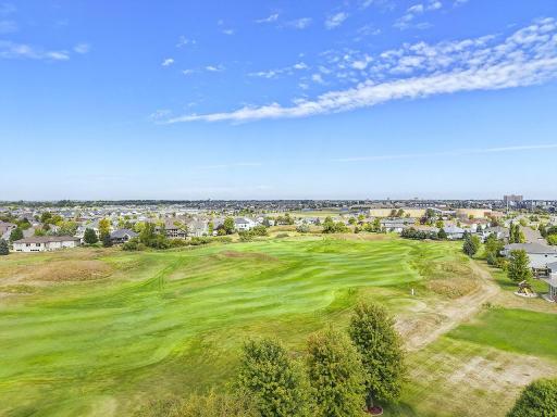 4345 Beach Lane S, Fargo, ND 58104