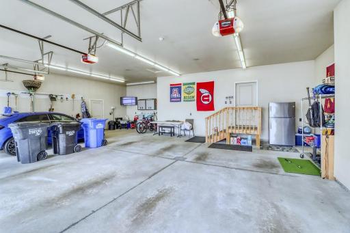 4345 Beach Lane S, Fargo, ND 58104