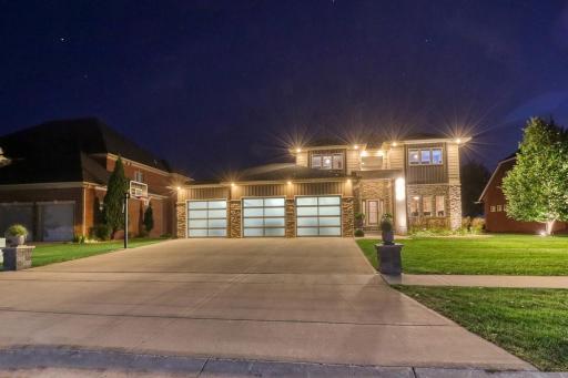 4345 Beach Lane S, Fargo, ND 58104