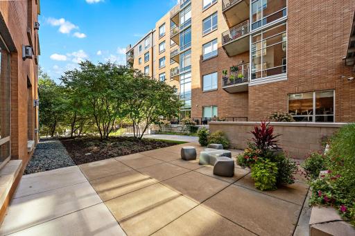 100 NE 2nd Street, A540, Minneapolis, MN 55413