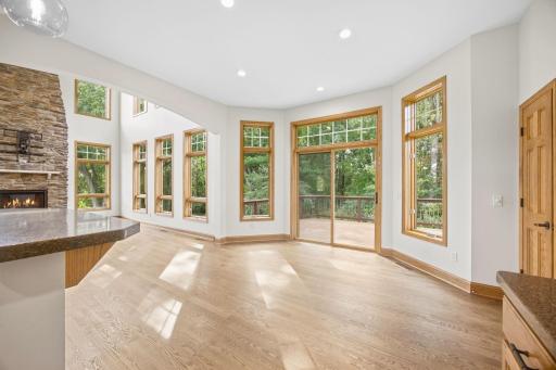 642 Woodland Way, Eagan, MN 55123