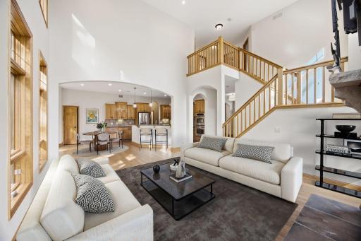 642 Woodland Way, Eagan, MN 55123