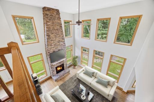 642 Woodland Way, Eagan, MN 55123