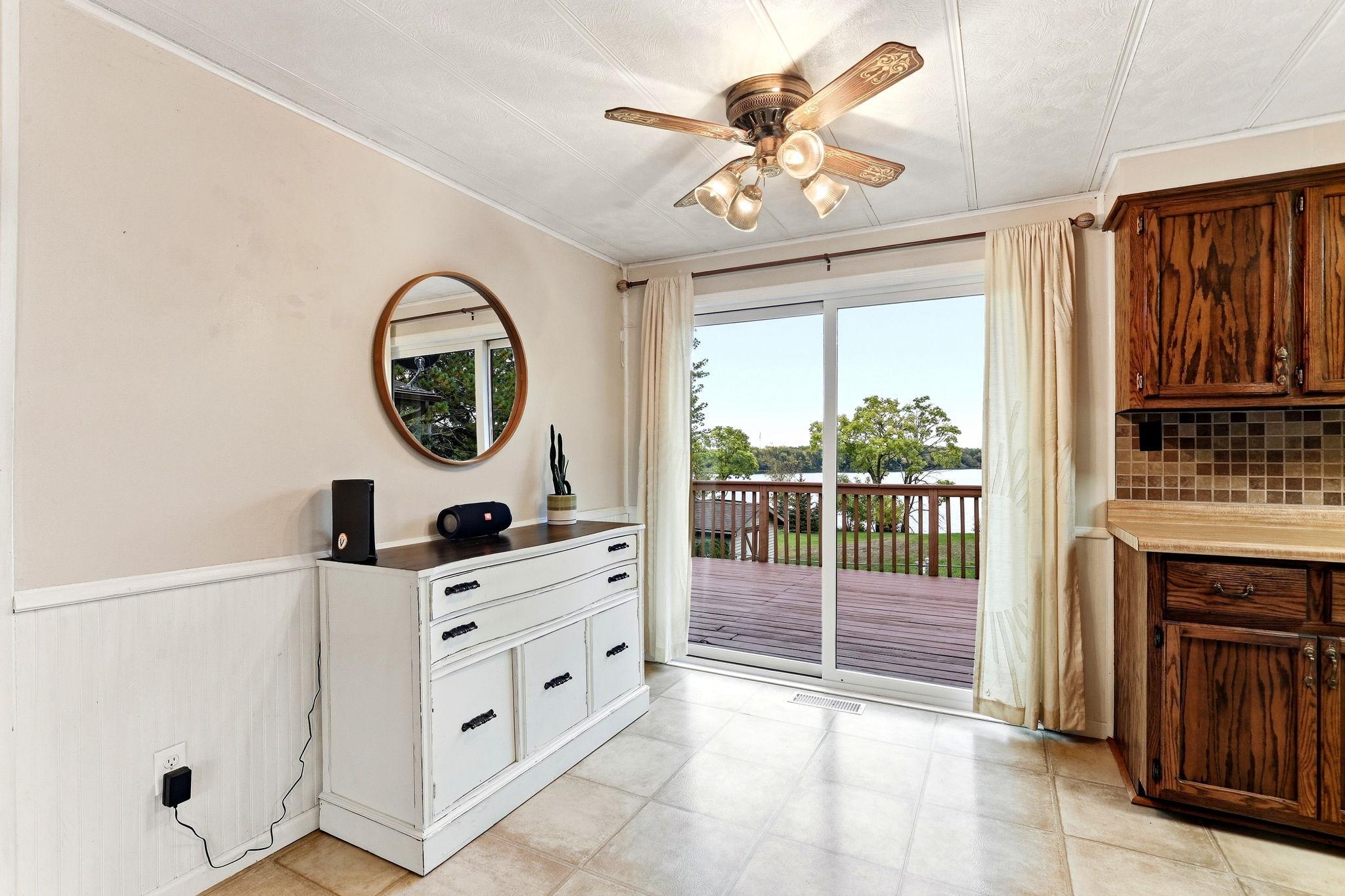 7-web-or-mls-58239-222nd-St-07.jpg
