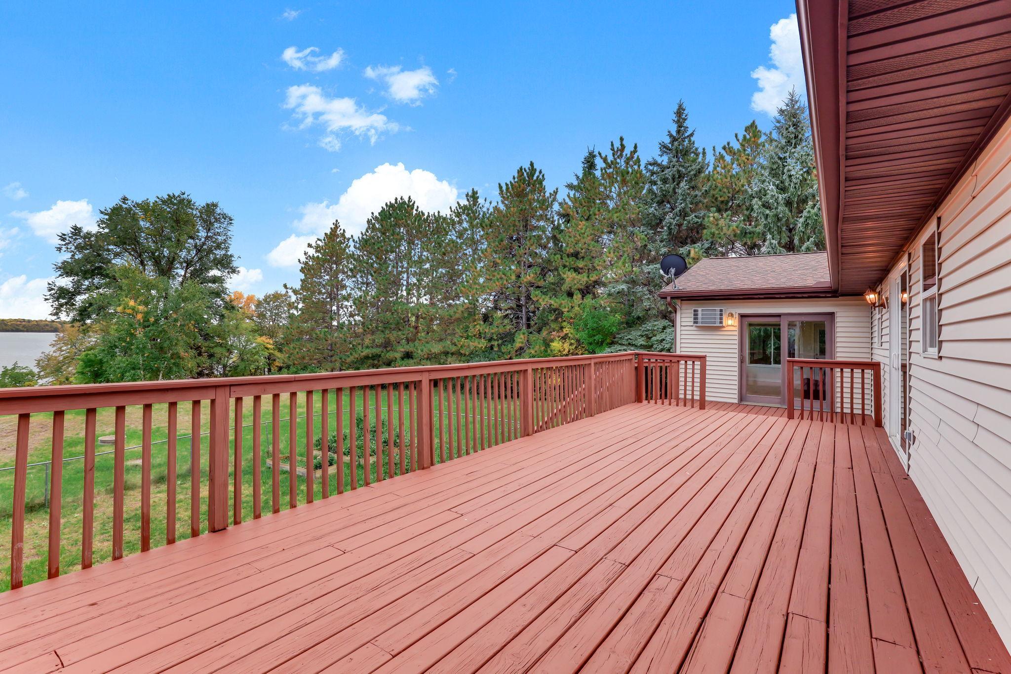 36-web-or-mls-58239-222nd-St-36.jpg