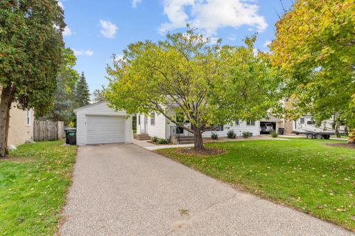 Detached 1 Car Garage
