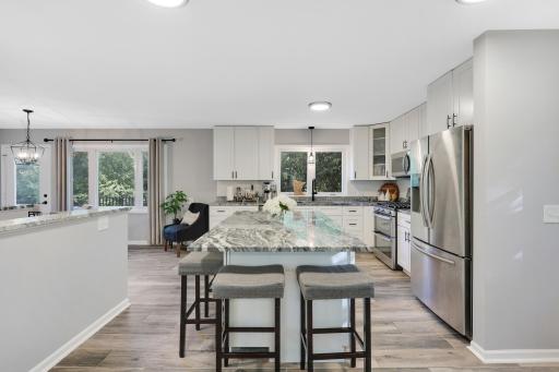 14104 Knollway Drive N, Minnetonka, MN 55305