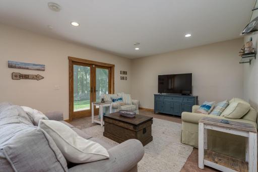 26047 Island Road, Cleveland, MN 56017