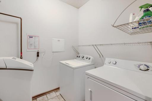 6778 Pine Crest Trail South - Web Quality - 031 - 28 Laundry Room.jpg
