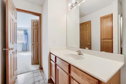 6778 Pine Crest Trail South - Web Quality - 023 - 20 Primary Bathroom.jpg