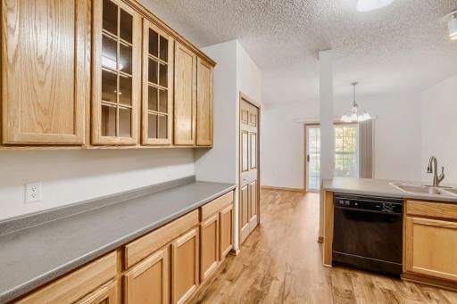 6778 Pine Crest Trail South - Web Quality - 017 - 14 Kitchen.jpg