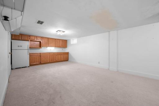 680 Mount Curve Boulevard, Saint Paul, MN 55116