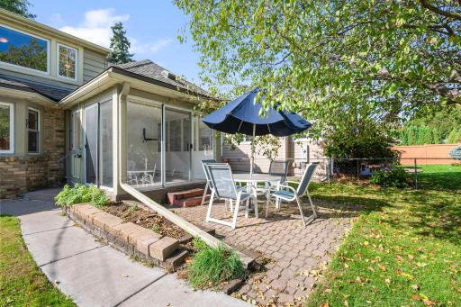 680 Mount Curve Boulevard, Saint Paul, MN 55116