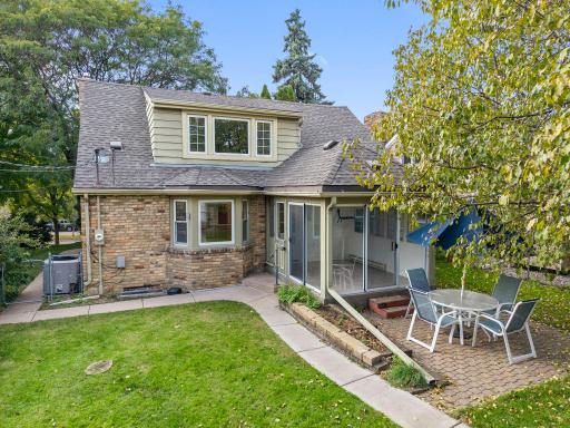 680 Mount Curve Boulevard, Saint Paul, MN 55116