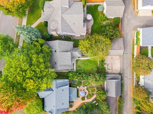 680 Mount Curve Boulevard, Saint Paul, MN 55116