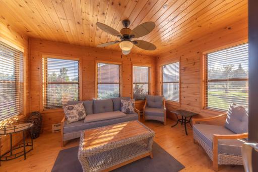 20150 SUGARBROOKE LN, Cohasset, MN 55721
