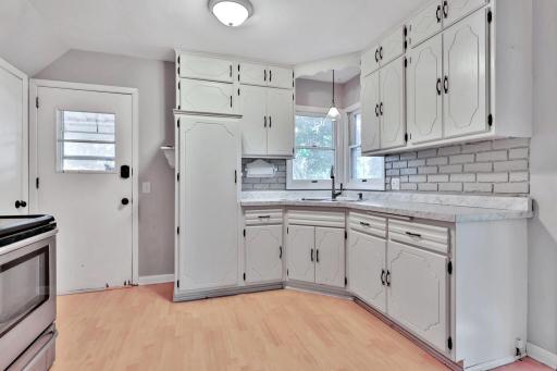 2966 Louisiana Avenue N, Minneapolis, MN 55427