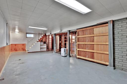 2966 Louisiana Avenue N, Minneapolis, MN 55427