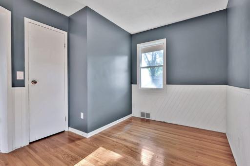 2966 Louisiana Avenue N, Minneapolis, MN 55427