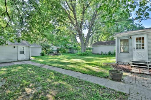 2966 Louisiana Avenue N, Minneapolis, MN 55427