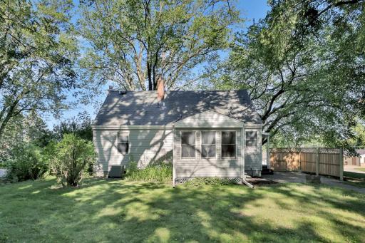 2966 Louisiana Avenue N, Minneapolis, MN 55427