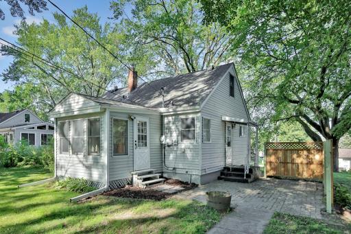 2966 Louisiana Avenue N, Minneapolis, MN 55427