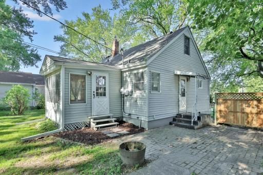 2966 Louisiana Avenue N, Minneapolis, MN 55427