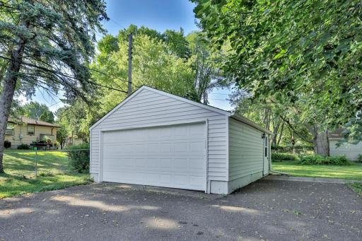 2966 Louisiana Avenue N, Minneapolis, MN 55427