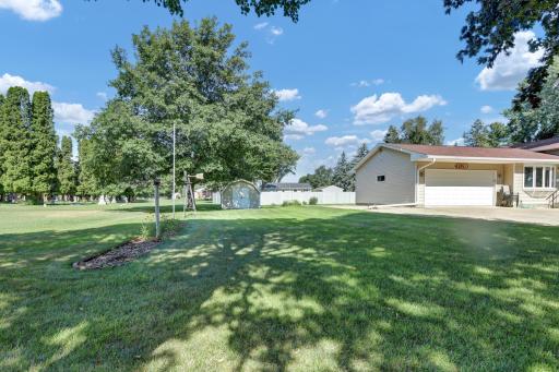 1120 W Marion Street, Lake City, MN 55041
