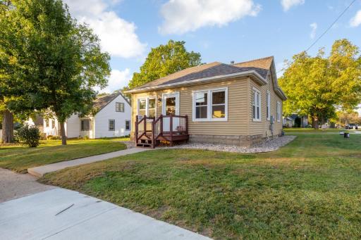 321 Oak Street, Le Sueur, MN 56058