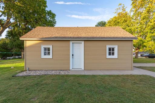 321 Oak Street, Le Sueur, MN 56058