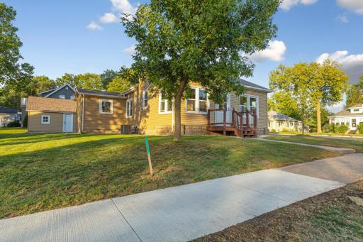 321 Oak Street, Le Sueur, MN 56058