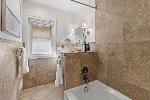 5108 Oxford Avenue, Edina, MN 55436